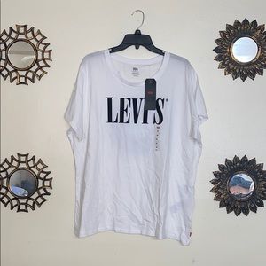 Levi’s white plus size 3X shirt